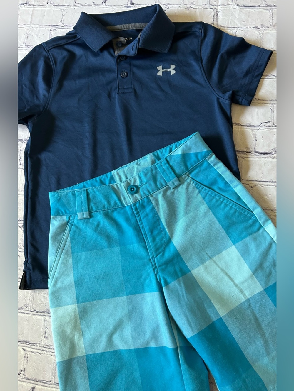 UNDER ARMOUR boys size small golf set